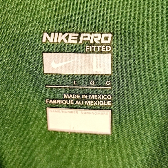 Nike men's Short Sleeves Athletic t-shirt size L - Picture 2 of 9